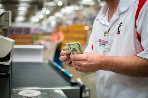 The estimated base pay is 19 per hour. . Starting pay costco cashier